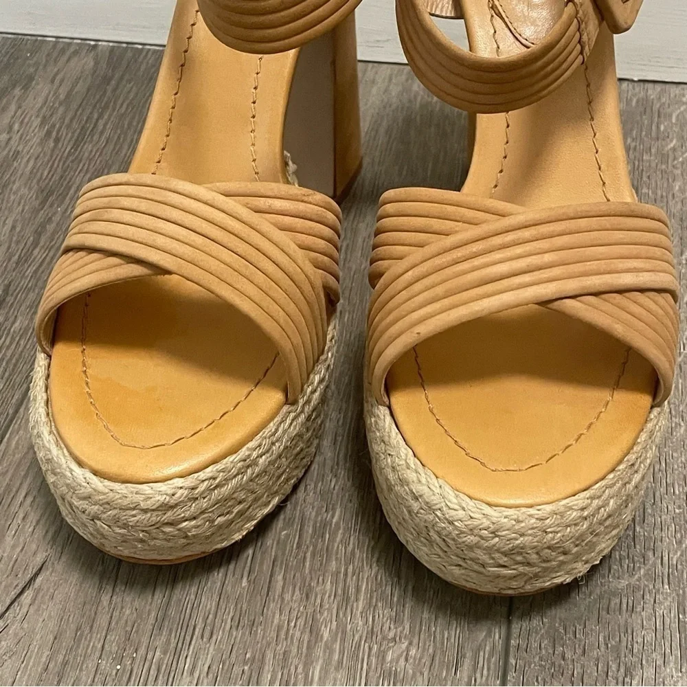 Schutz Women's Blisse Platform Sandal in Nude Caramel Nubuck Cowhide Sz 10 NEW